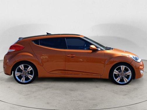 2013 Hyundai Veloster Base