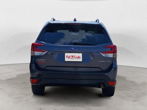 Magnetite Gray Metallic 2021 Subaru Forester Premium