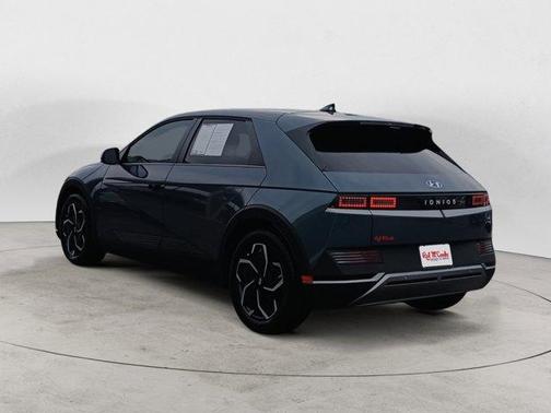 2024 Hyundai IONIQ 5 SE Standard Range