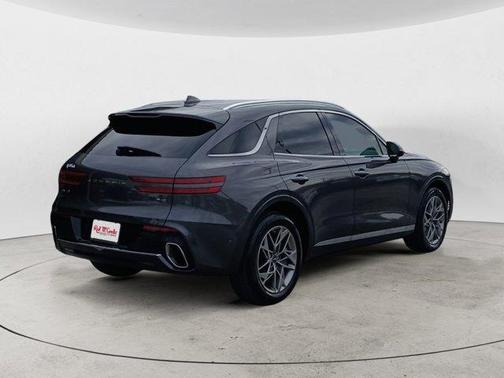 2023 Genesis GV70 2.5T