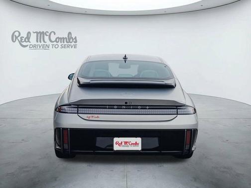 2025 Hyundai IONIQ 6 SEL