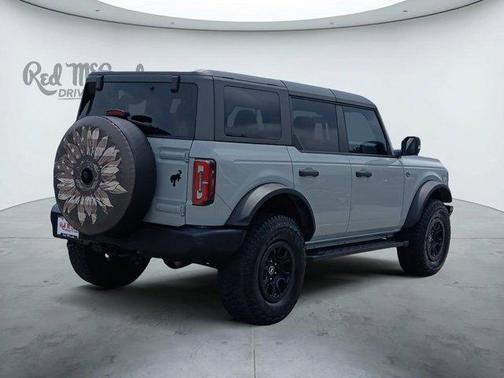 Cactus Green / Gray 2024 Ford Bronco Wildtrak