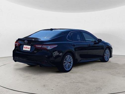 2018 Toyota Camry XLE