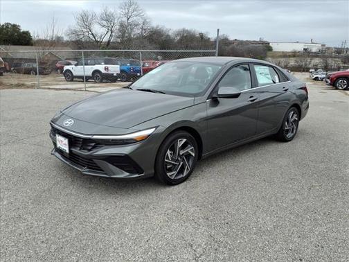 2025 Hyundai ELANTRA SEL Convenience