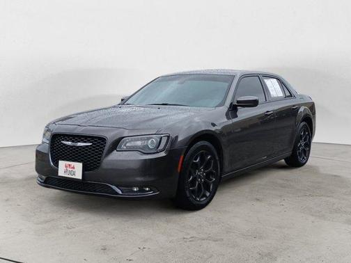 2019 Chrysler 300 S