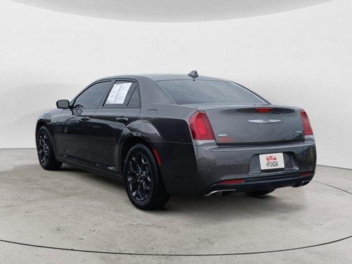 2019 Chrysler 300 S
