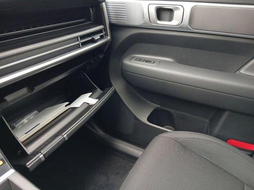 Shimmering Silver 2026 Hyundai SANTA FE SE