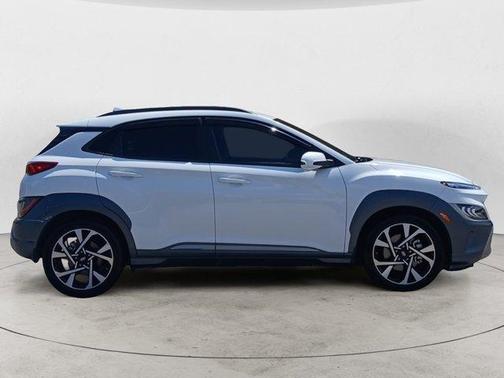 2022 Hyundai KONA Limited