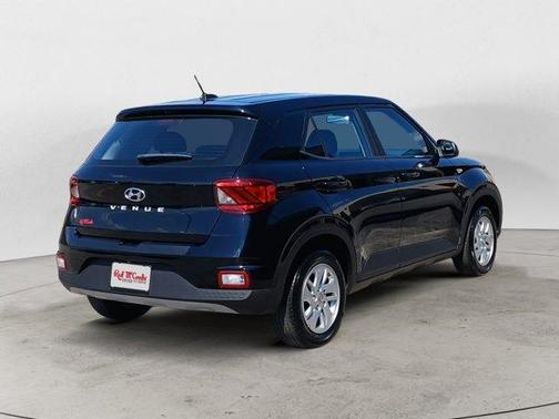 2024 Hyundai VENUE SE