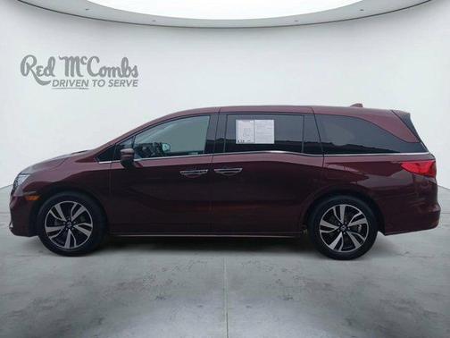 Deep Scarlet Pearl 2019 Honda Odyssey Elite