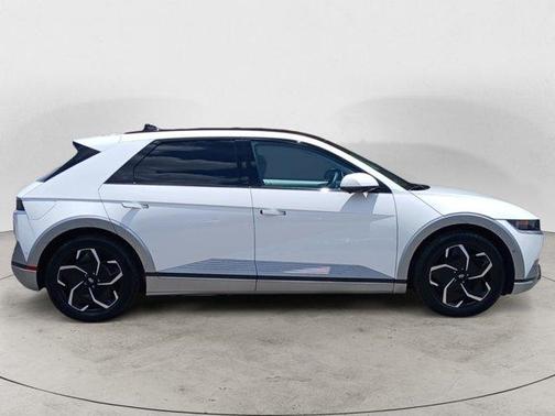 2022 Hyundai IONIQ 5 Limited