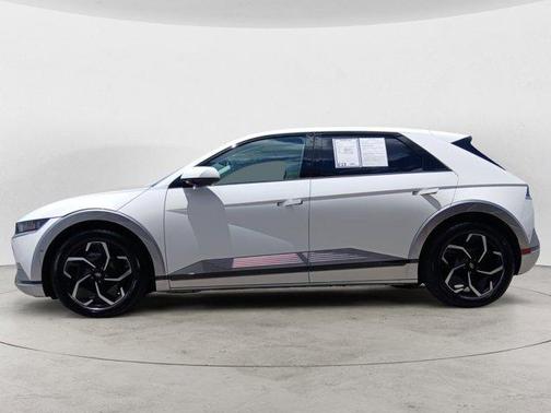 2022 Hyundai IONIQ 5 Limited