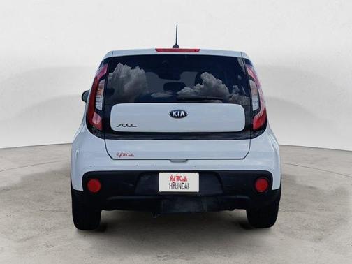 2018 Kia Soul Base