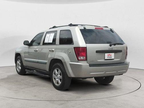 2009 Jeep Grand Cherokee Laredo