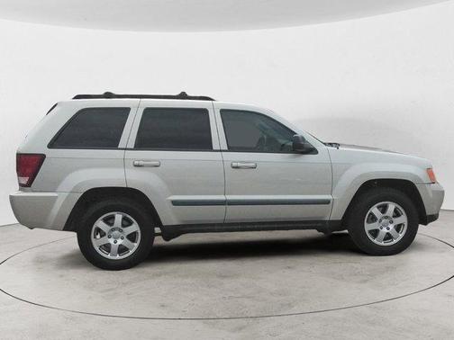 2009 Jeep Grand Cherokee Laredo