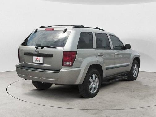 2009 Jeep Grand Cherokee Laredo