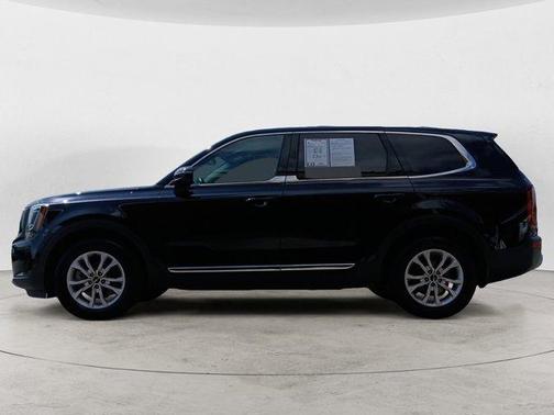 2022 Kia Telluride LX