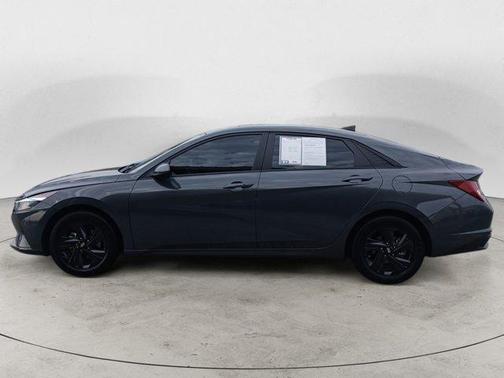 2023 Hyundai ELANTRA HEV Blue