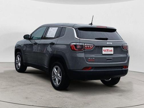 Sting Gray Clearcoat 2023 Jeep Compass Sport