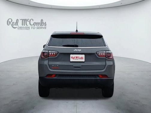 Sting Gray Clearcoat 2023 Jeep Compass Sport