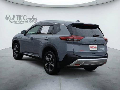 Boulder Gray Pearl 2023 Nissan Rogue Platinum