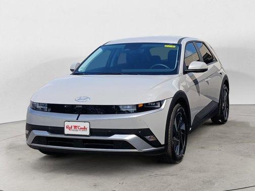 2025 Hyundai IONIQ 5 SE Standard Range