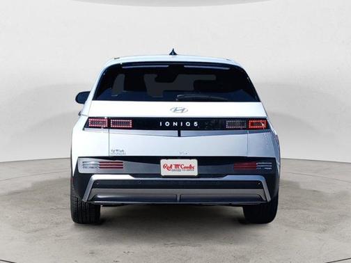 2025 Hyundai IONIQ 5 SE