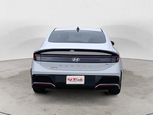 2025 Hyundai SONATA Hybrid SEL