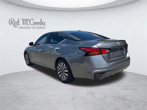 Gun Metallic 2024 Nissan Altima 2.5 SV