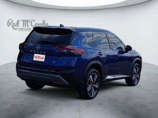 2 Tone Blue / Black 2023 Nissan Rogue SL