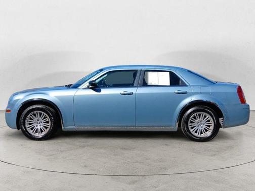 2009 Chrysler 300 LX