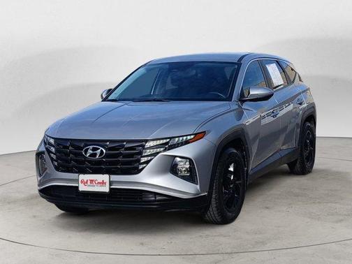 2022 Hyundai TUCSON SE