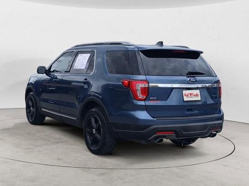 Blue Metallic 2018 Ford Explorer XLT