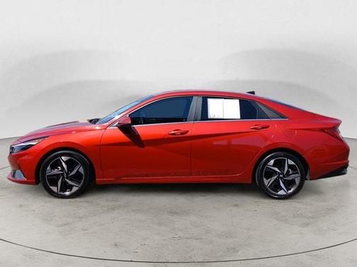 2021 Hyundai ELANTRA Limited