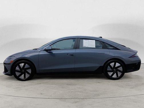 2024 Hyundai IONIQ 6 SE