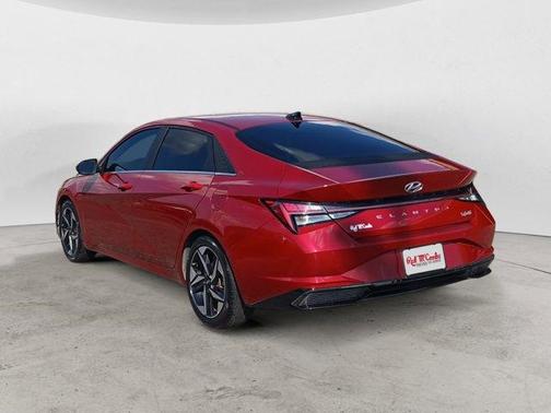 2022 Hyundai ELANTRA HEV Limited
