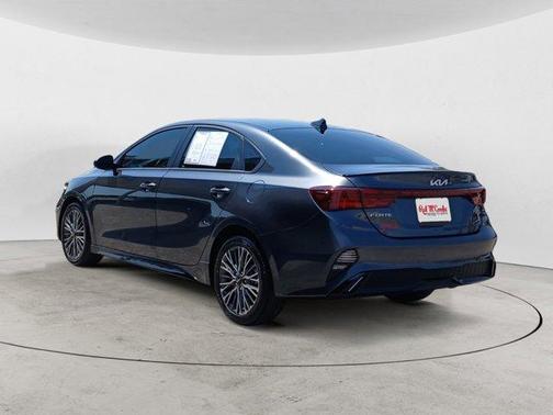 2024 Kia Forte GT-Line