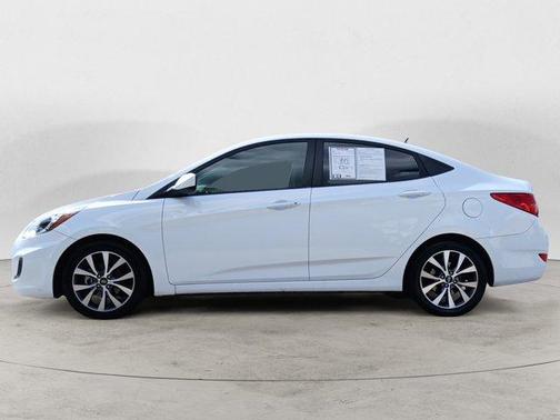 2017 Hyundai Accent Value Edition