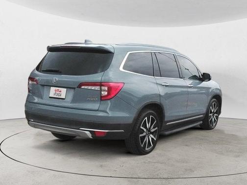 2022 Honda Pilot Elite