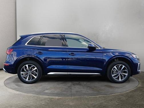 2024 Audi Q5 45 S line quattro Premium