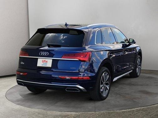 2024 Audi Q5 45 S line quattro Premium
