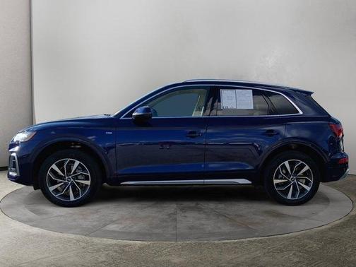 2024 Audi Q5 45 S line quattro Premium