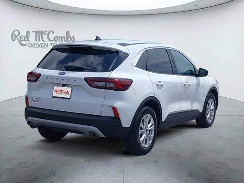 Oxford White 2024 Ford Escape Active