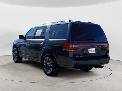2015 Lincoln Navigator Base