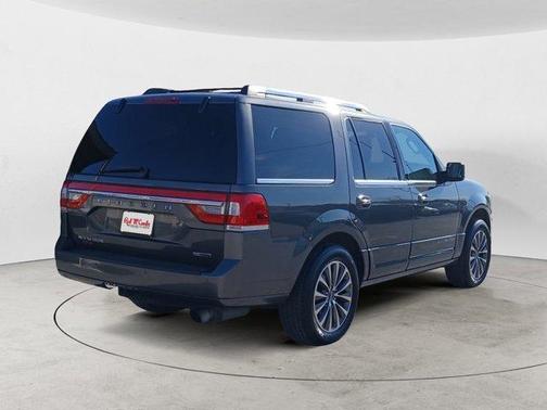 2015 Lincoln Navigator Base