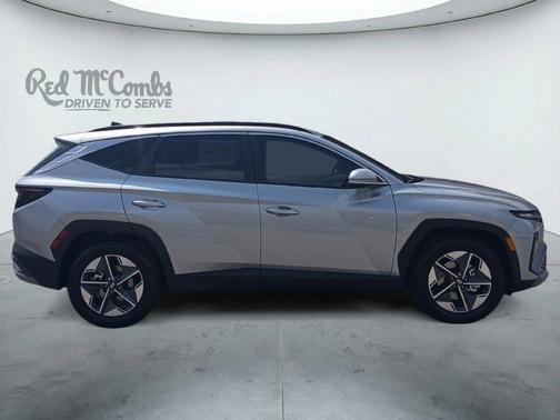 Shimmering Silver 2026 Hyundai TUCSON SEL Premium