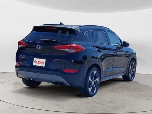 Black Noir Pearl 2018 Hyundai TUCSON Value