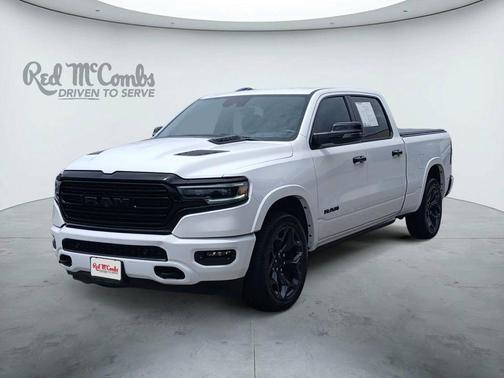 Bright White Clearcoat 2024 RAM 1500 Limited