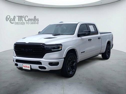 Bright White Clearcoat 2024 RAM 1500 Limited