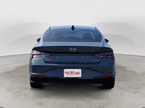 2022 Hyundai ELANTRA HEV Limited